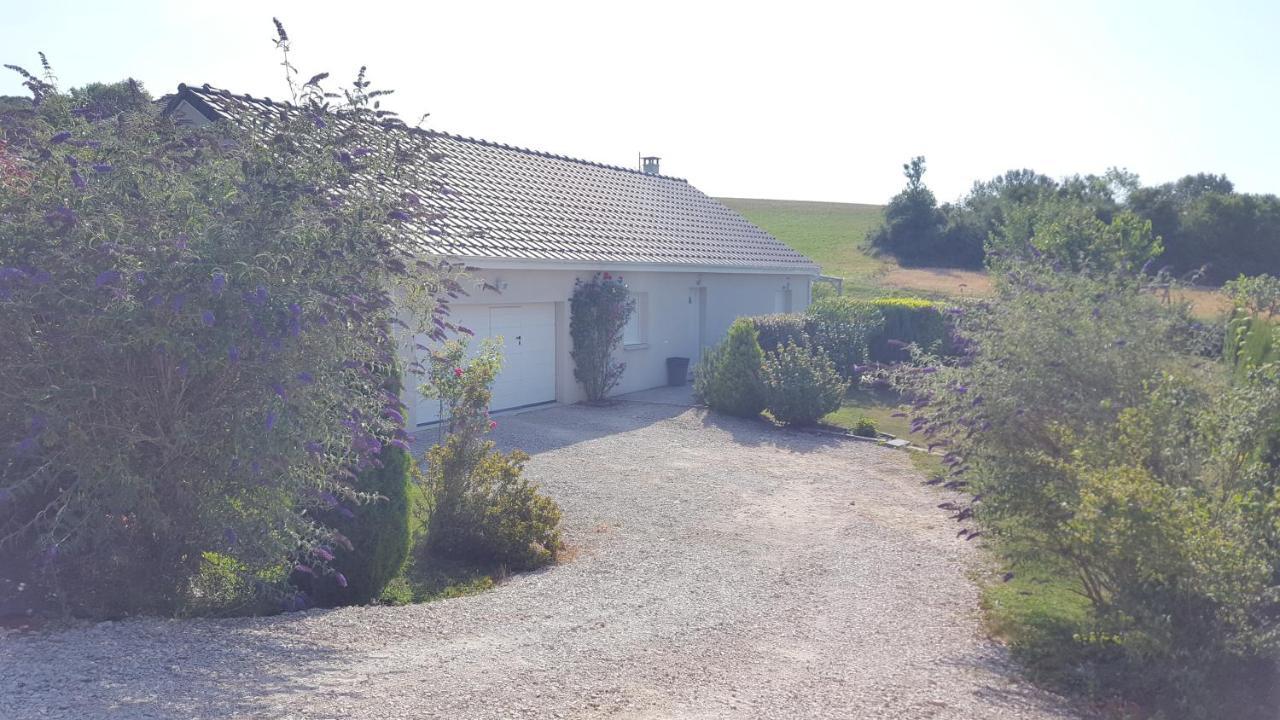 Villa Du Pic Vert 105M2 , 4 Chambres De Plain-Pied Avec Piscine A Montfaucon Montfaucon  المظهر الخارجي الصورة